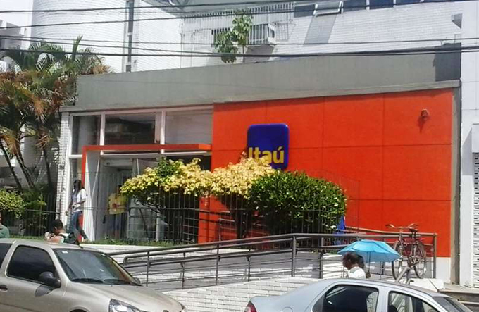 Banco Itaú tem dez vagas para Jovem Aprendiz em Camaçari