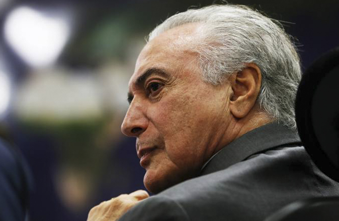 Michel Temer passa mal e é levado para hospital
