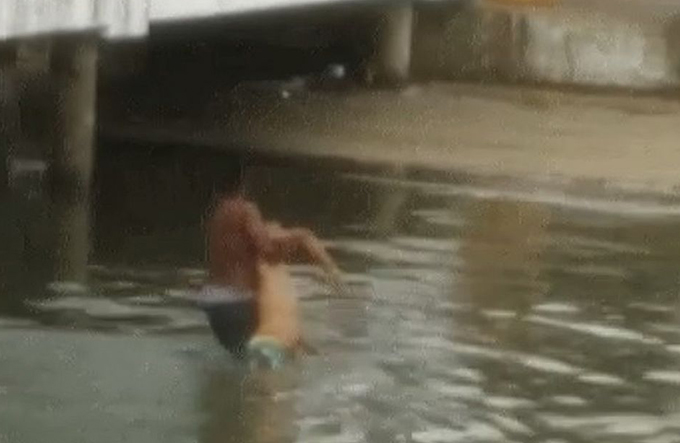 Jovem que desmaiou em brincadeira de salto fica tetraplégico