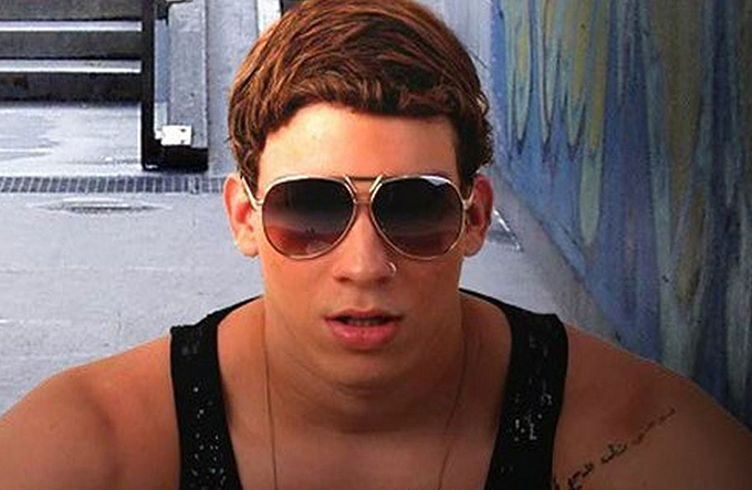 Cantor da New Hit e mais dois condenados por estupro estão foragidos