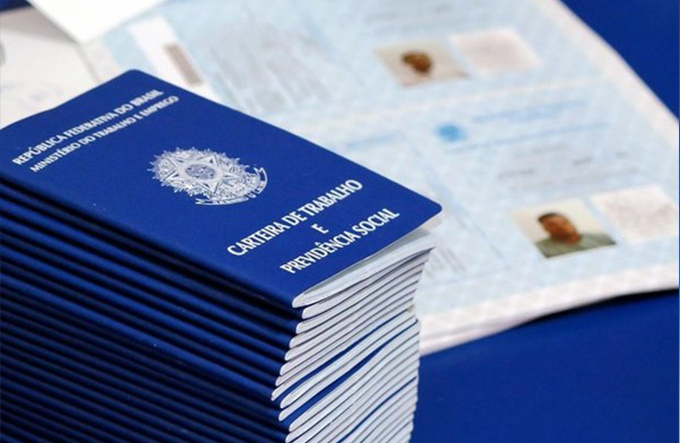 Idade mínima para saque do PIS/Pasep pode cair de novo
