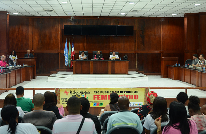Prefeitura promove Ato Público em Repúdio ao Feminicídio