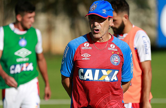Aproveitamento nos confrontos diretos basta para o Bahia não cair