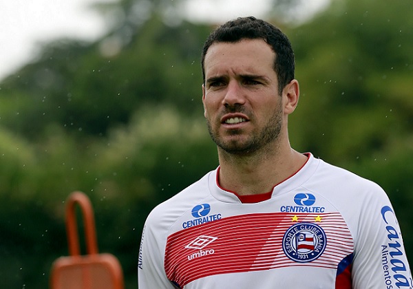 Lucas Fonseca segue sem treinar e deve ficar de fora contra a Ponte 