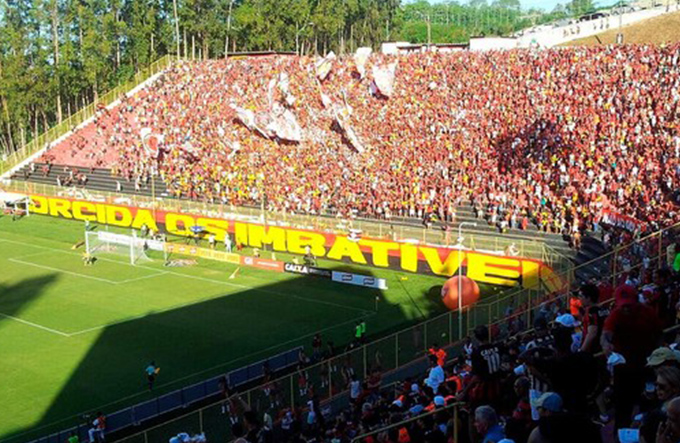 Promoção: ingresso a R$ 15 para Vitória x Palmeiras