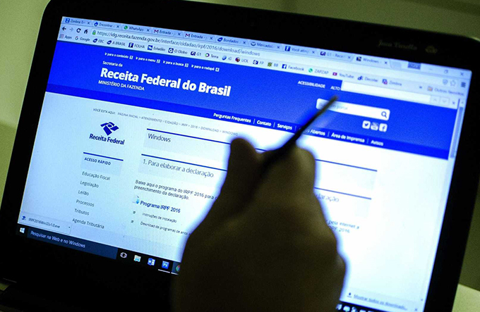 Dinheiro do penúltimo lote da restituição do IR será pago na quinta