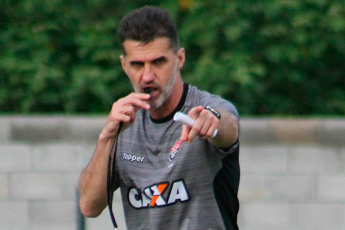 Ex-técnico da Chapecoense, Mancini é arma para Leão vencer amanhã