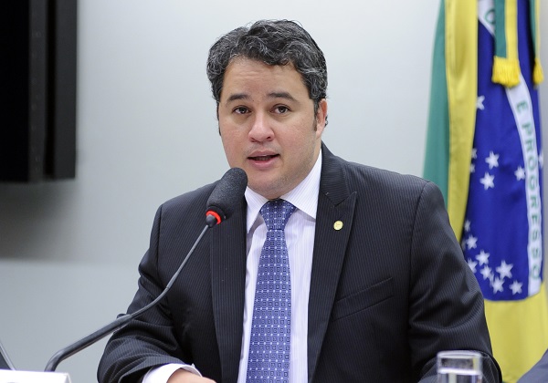 Relator na Câmara acredita em fim do foro privilegiado em 2018