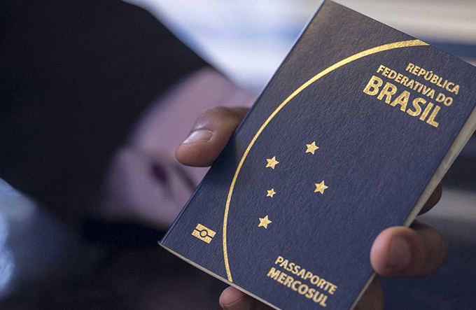 Pedido de passaporte terá menos documentos a partir de dezembro