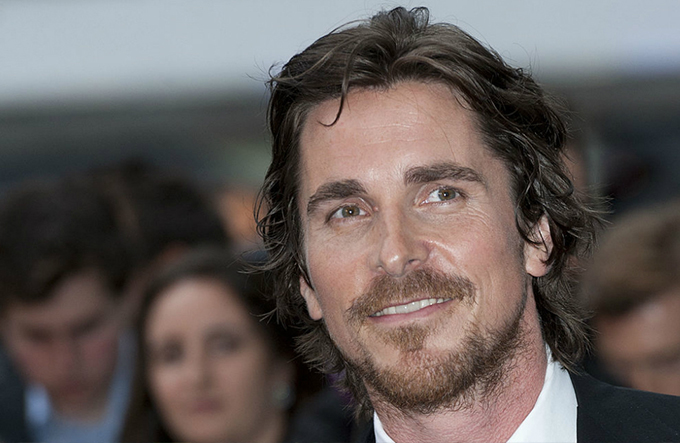Christian Bale recebe proposta para ser Batman outra vez