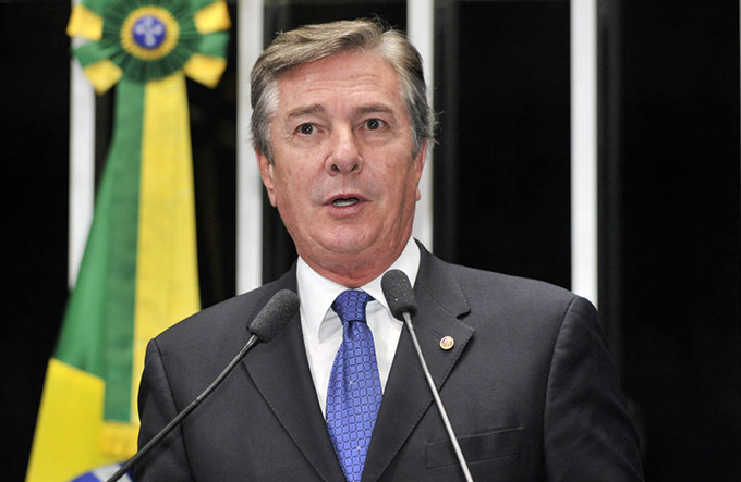 Advogados pedem prisão de Collor por não pagar pensão