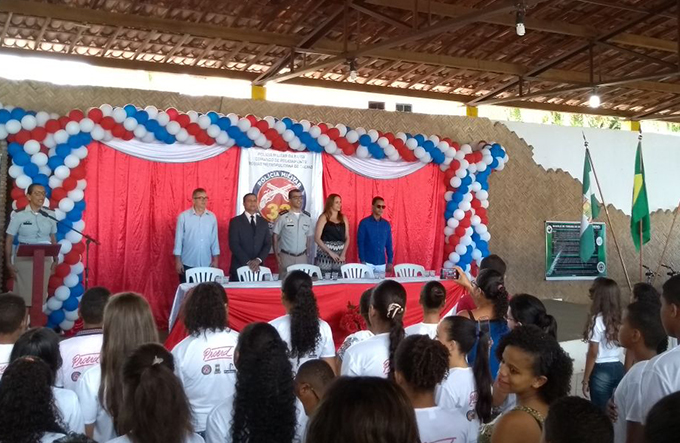 Proerd realiza formatura de mais de 400 alunos da rede municipal