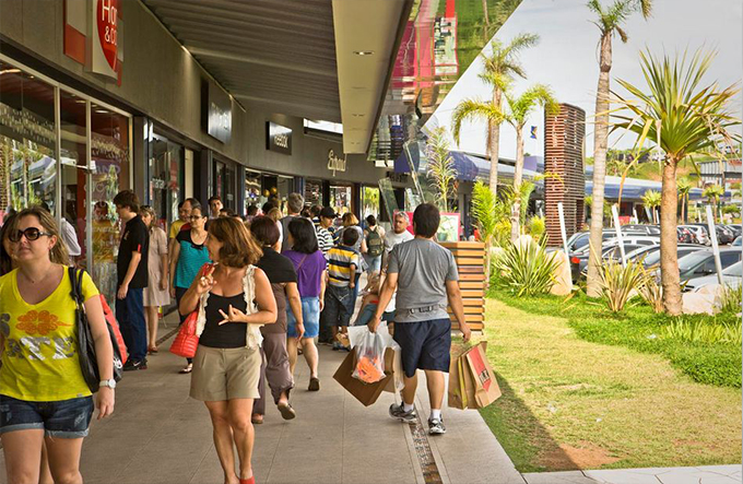 Outlet Premium oferece oportunidades de emprego no fim do ano