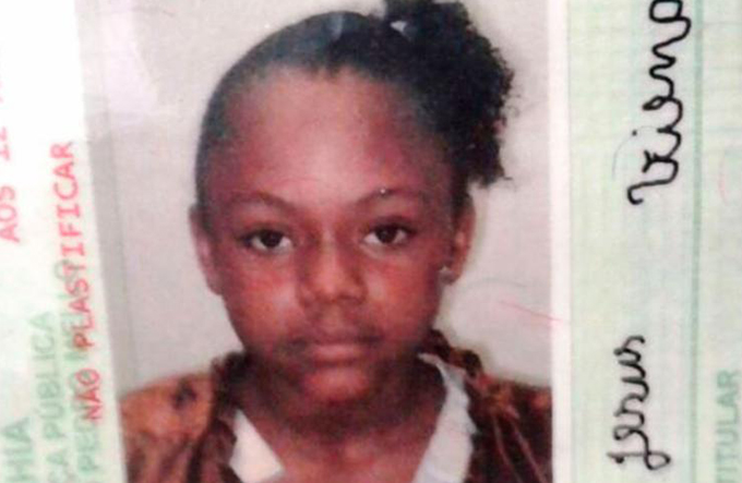 Bandidos matam menina de 10 anos após não achar irmão