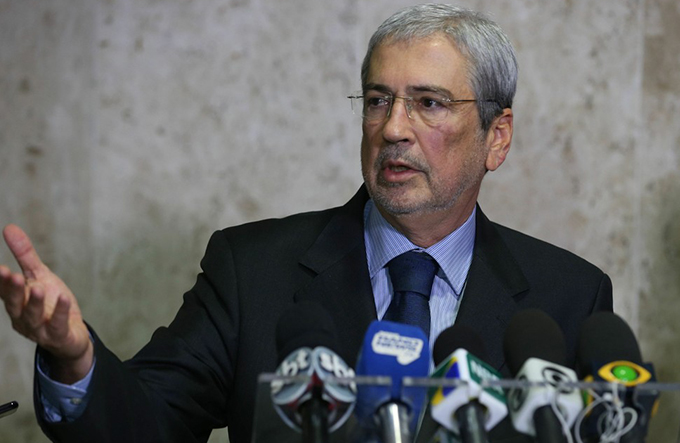 Imbassahy pede para sair do governo, e Temer aceita