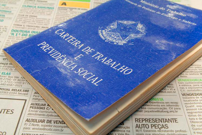 Ações trabalhistas caem quase 70% com indefinições 