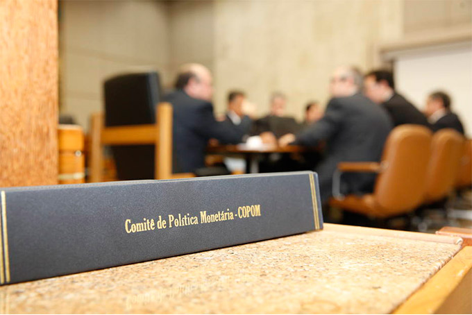 Banco Central indica novo corte de juros