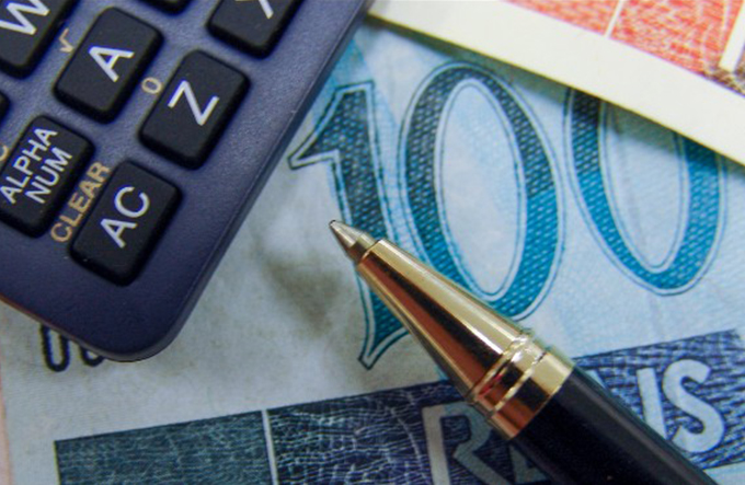 Empresas devedoras do FGTS já podem parcelar débitos