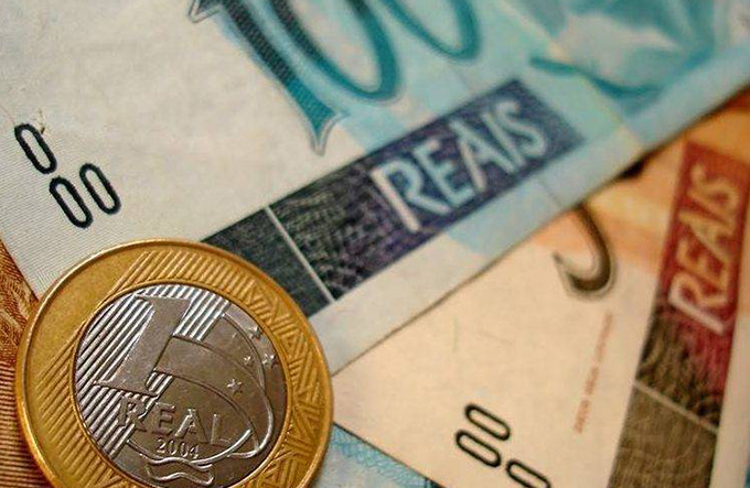 Prazo para saque do abono salarial ano-base 2015 termina quinta