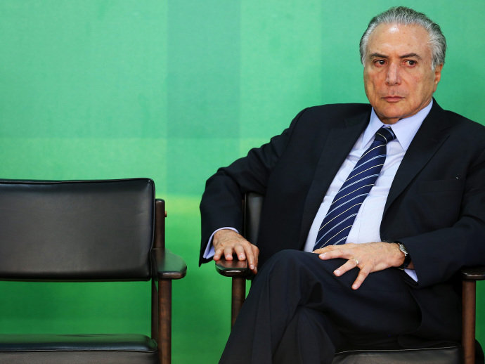 Temer enfrenta dificuldades para montar base no Congresso