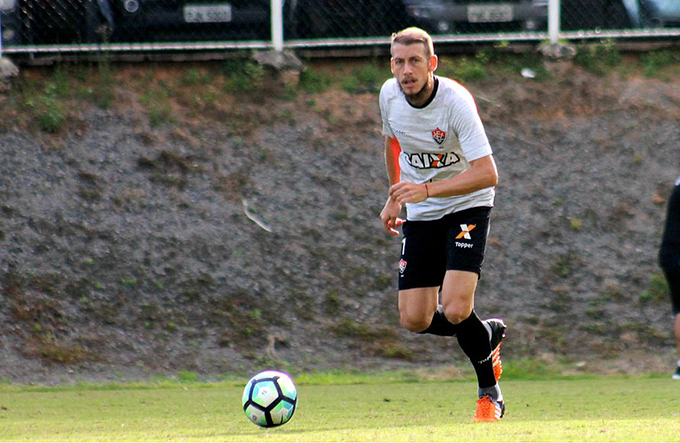 Uillian Correia se declara para o Leão e quer ano mais feliz em 2018