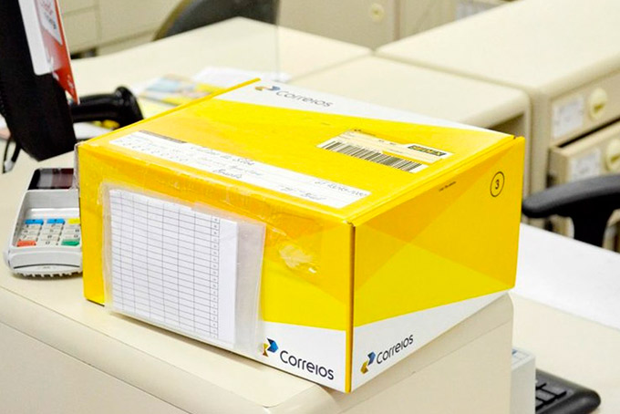 Encomenda pelos Correios deve ter nota fiscal afixada 