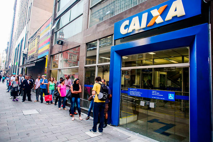 Temer libera empréstimo de R$ 15 bilhões para a Caixa
