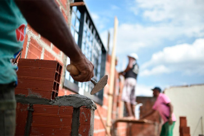 Cartão Reforma contempla 95 municípios em 12 estados