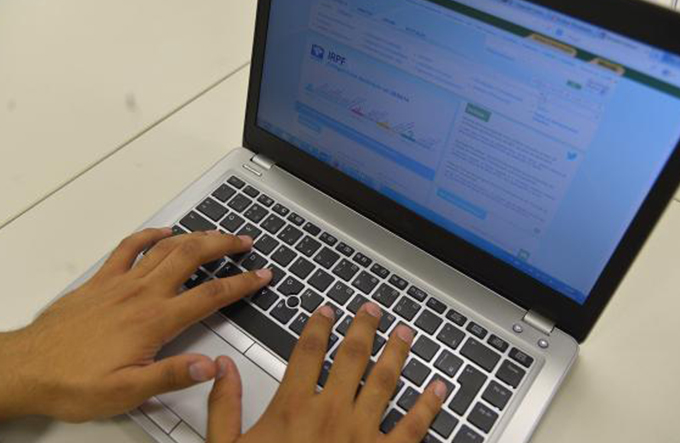 Receita abre consulta a lotes residuais do Imposto de Renda de 2008 a 2017