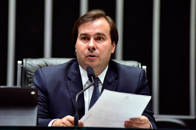 Maia admite possibilidade de candidatura