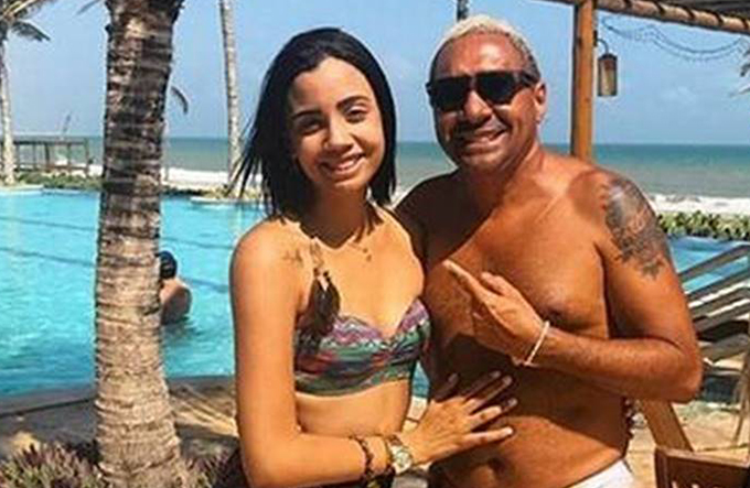 Florentina, filha de Tiririca, vira humorista e diz ter vergonha do nome