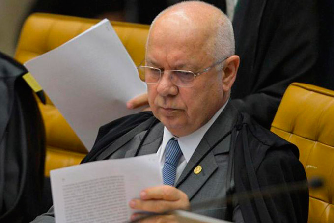 Falha humana é a principal investigação sobre morte de Zavascki