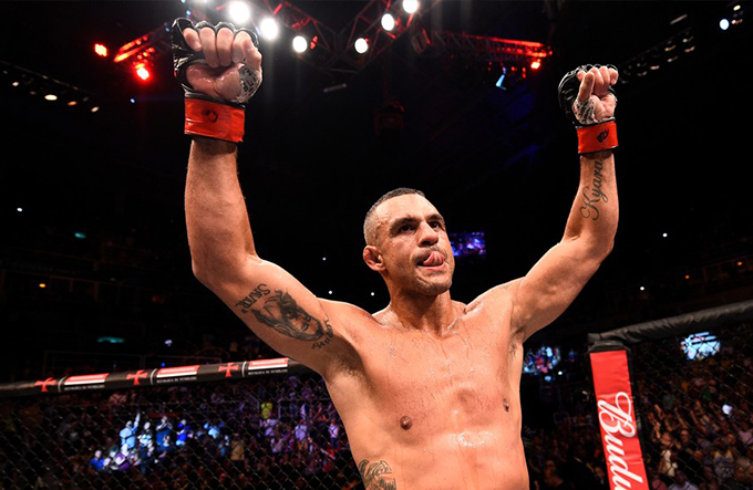 Vítor Belfort fará último combate neste domingo