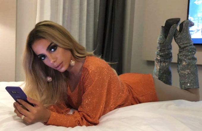Anitta aluga mansão em Salvador para hospedar amigos