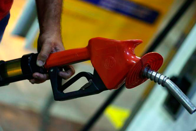 Preços do diesel e da gasolina sofrem redução de 0,7%