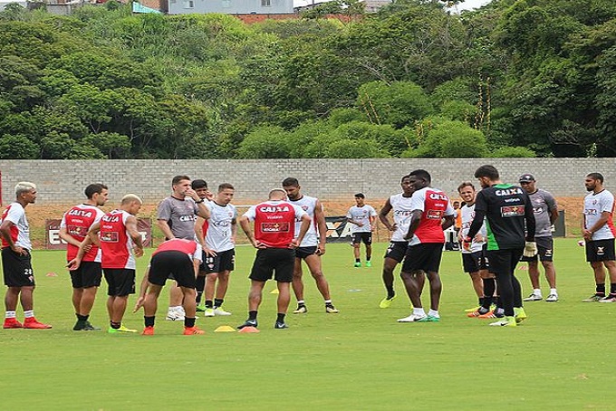Vitória divulga numeração fixa para a temporada; veja