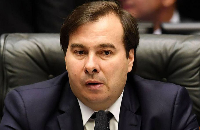 'Não sou candidato a presidente da República', afirma Rodrigo Maia 