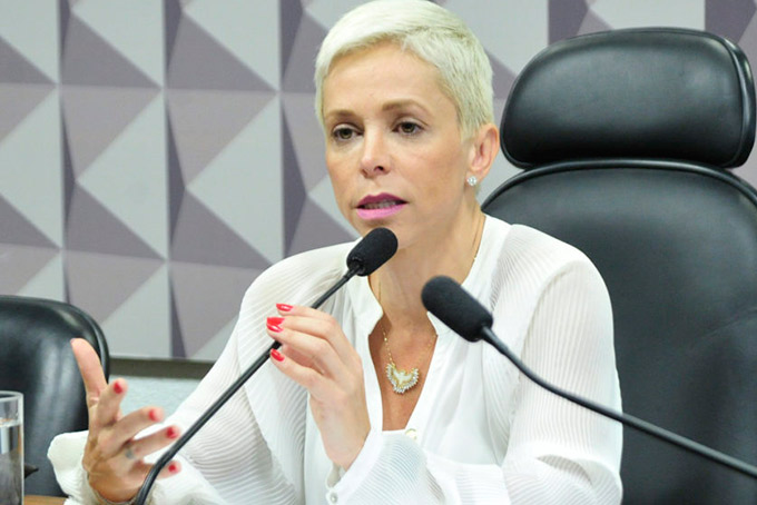 Justiça nega recursos e mantém suspensão da posse de Cristiane 