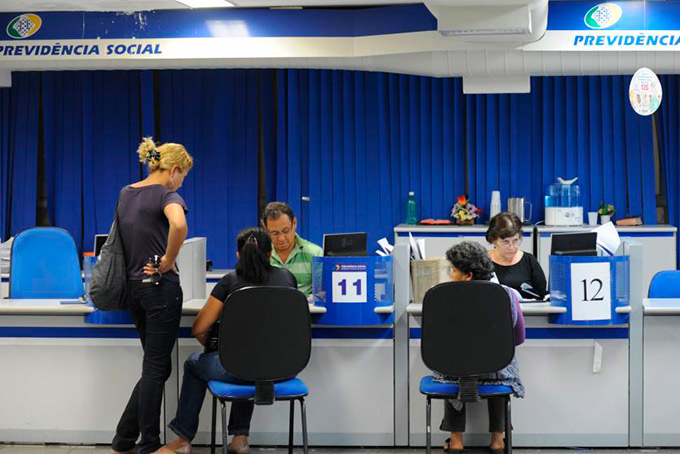 Governo quer fazer 1,2 mi de perícias em benefícios do INSS 