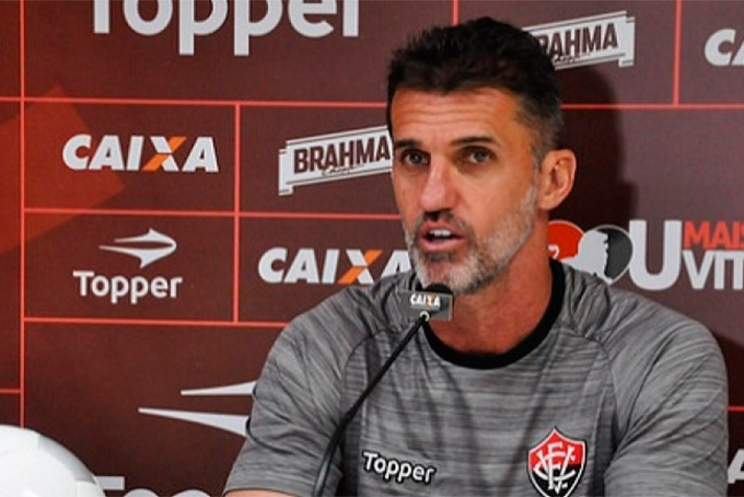 Mancini aprova desempenho do time na estreia 