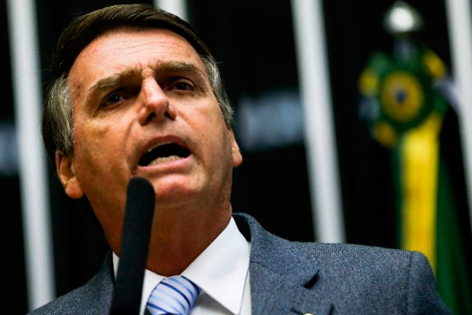 Bolsonaro destina 60% de emendas para saúde de militares