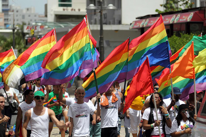 Pesquisa aponta recorde de mortes por homofobia em 2017
