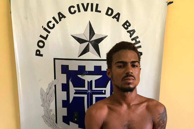 Jovem é preso acusado de tráfico de drogas em Dias d'Ávila 