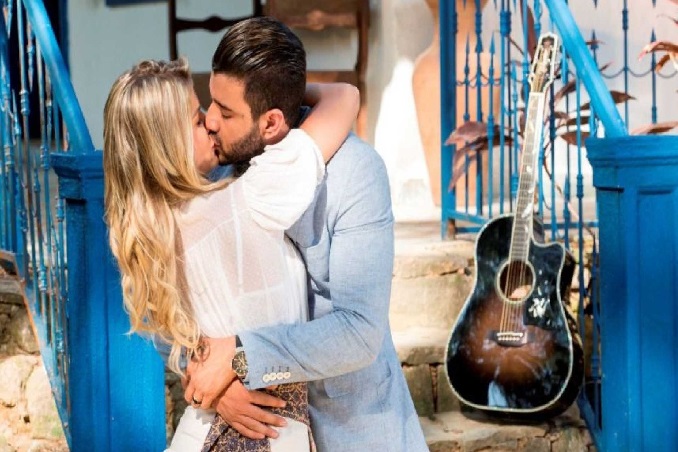 Gusttavo Lima e Andressa anunciam que serão pais 