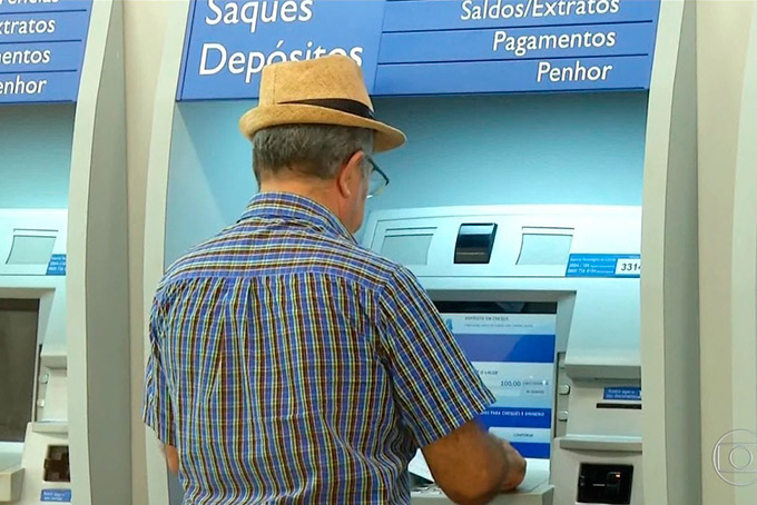 Idosos podem sacar PIS/Pasep a partir desta segunda-feira (22)