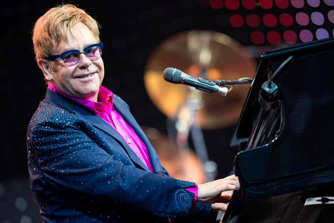 Elton John vai encerrar carreira, diz jornal