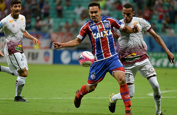 Bahia joga mal, mas vence o Jacuipense por 2x1 e desencanta