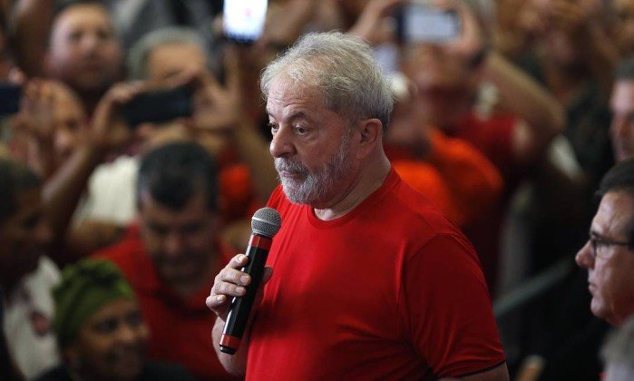 Resultado unânime no TRF-4 abala imagem de Lula