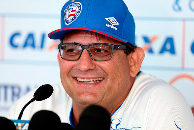 Guto Ferreira destaca atuação de cinco atletas contra Jacuipense