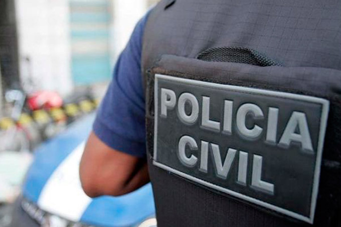 Policial civil reage a assalto e é baleado